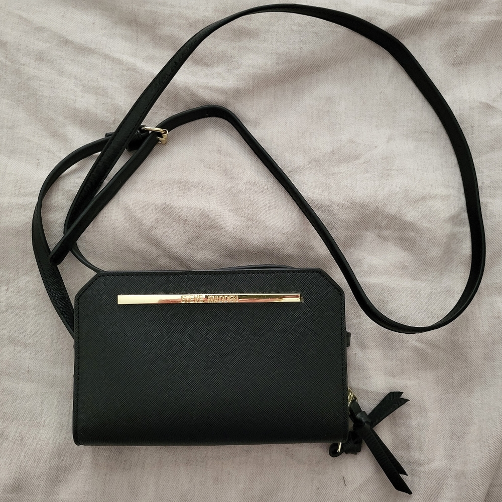 Steve Madden purse